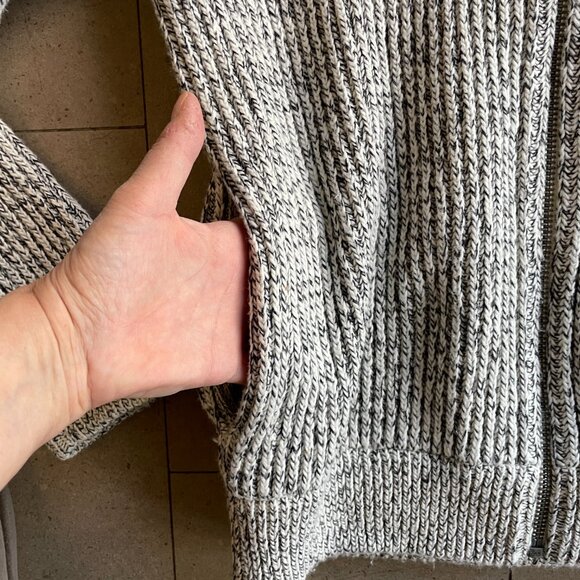 NWT Men's Roots Snowy Fox Zip Cardigan Sweater Jacket-Size Small - Picture 6 of 16